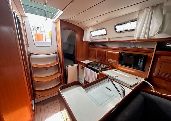 Beneteau OCEANIS-373 image