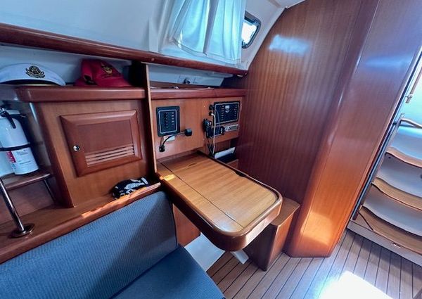 Beneteau OCEANIS-373 image