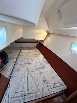 Beneteau OCEANIS-373 image