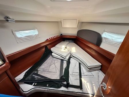 Beneteau OCEANIS-373 image