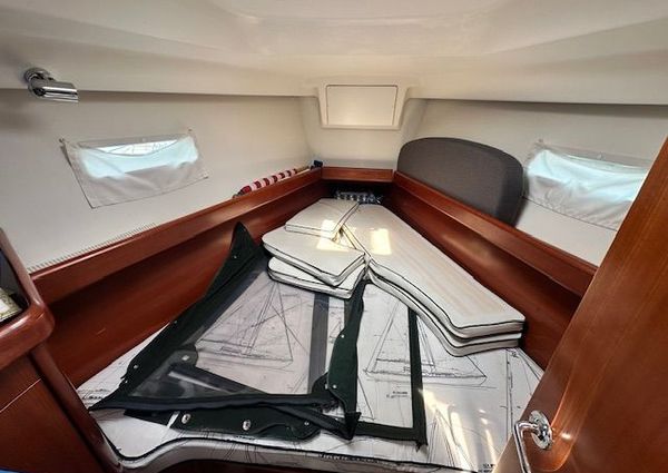 Beneteau OCEANIS-373 image