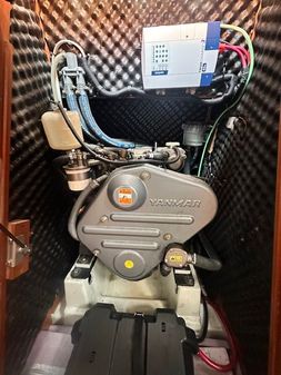 Beneteau OCEANIS-373 image