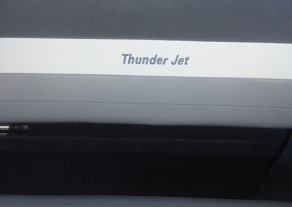 Thunder-jet LUXOR-LE image