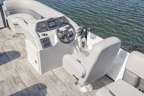 Bentley-pontoons LE-180-CR image