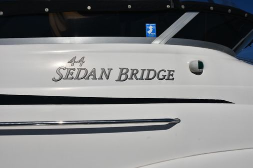 Sea Ray 44 Sedan Bridge image