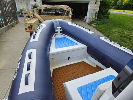 Custom TENDER-700 image