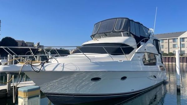 Silverton 43 Motor Yacht