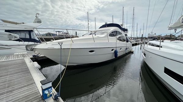 Azimut 42