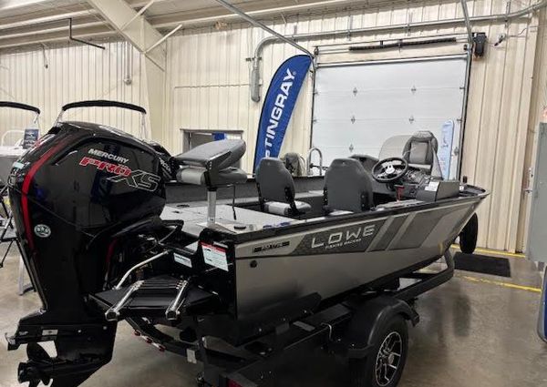 Lowe FM-1775-SC-TOURNAMENT-SIDE-CONSOLE image