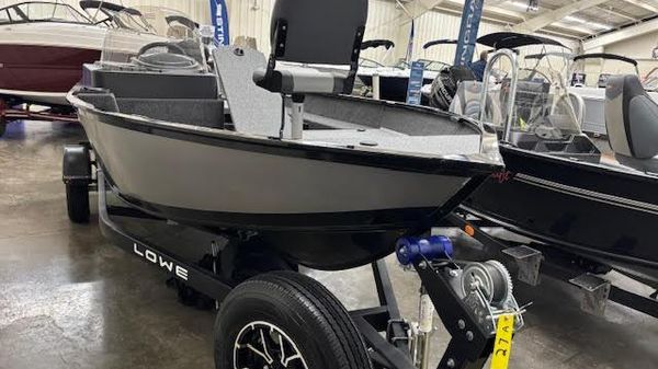 Lowe FM 1775 SC TOURNAMENT SIDE CONSOLE 