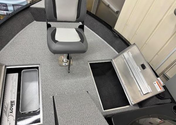 Lowe FM-1775-SC-TOURNAMENT-SIDE-CONSOLE image