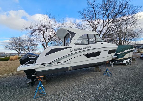 Beneteau ANTARES-9 image