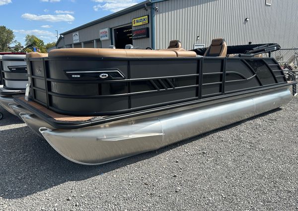 Bentley-pontoons 223-ELITE-SWINGBACK image