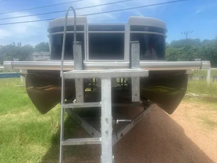 Harris FloteBote 210 Breeze image