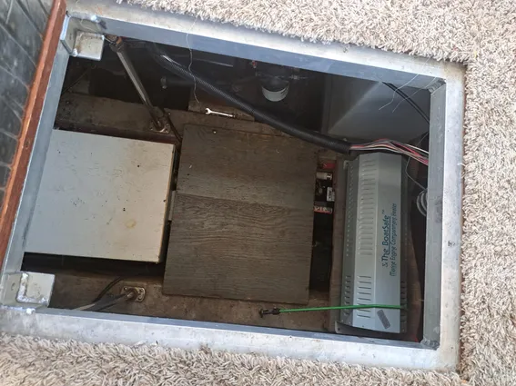 Carver 3807 Aft Cabin Motor Yacht image