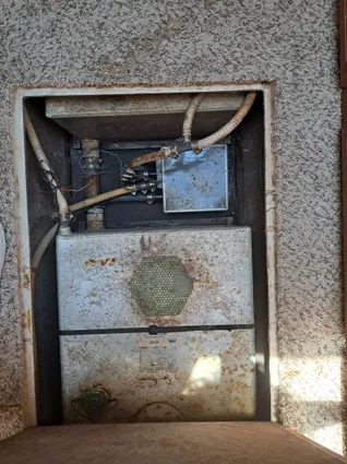 Carver 3807 Aft Cabin Motor Yacht image