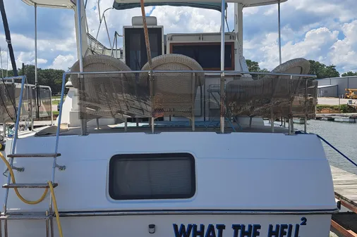 Carver 3807 Aft Cabin Motor Yacht image