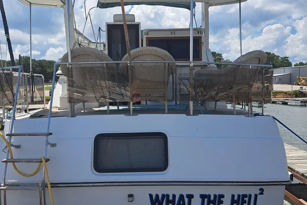 Carver 3807 Aft Cabin Motor Yacht image