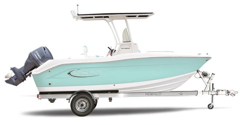 Robalo R180 Center Console - main image
