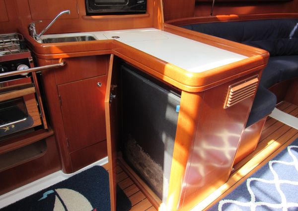 Beneteau 343 image