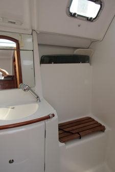 Beneteau 343 image