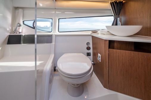 Beneteau Antares 11 OB image