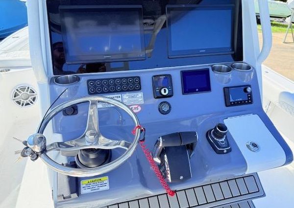 Tidewater 3100-CAROLINA-BAY image