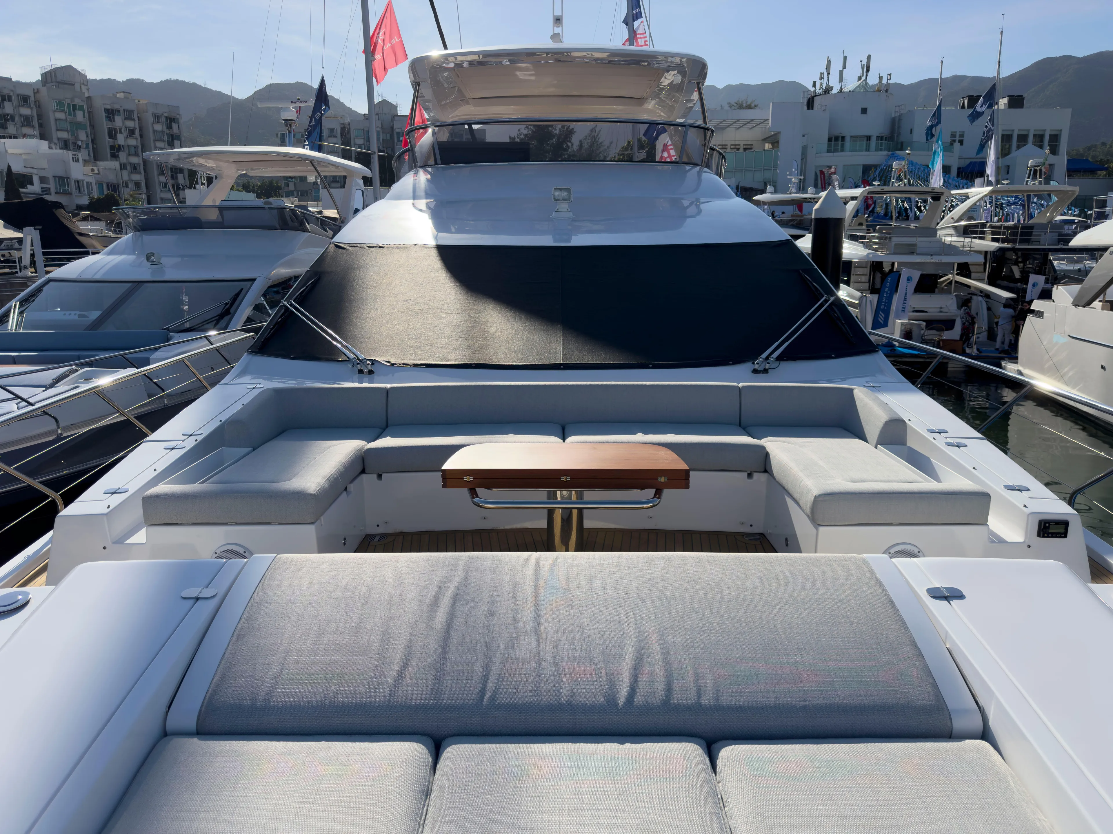 Azimut GRANDE-25M image