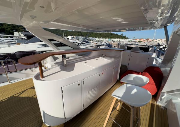 Azimut GRANDE-25-METRI image