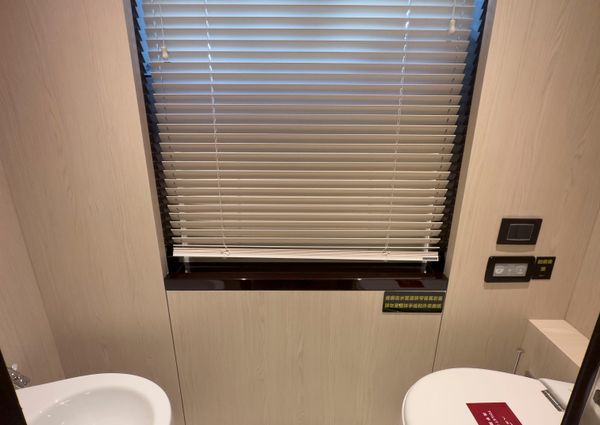 Azimut GRANDE-25-METRI image