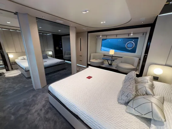 Azimut GRANDE-25M image