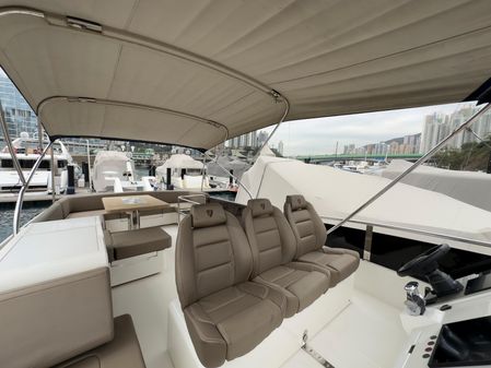 Fairline SQUADRON-53 image