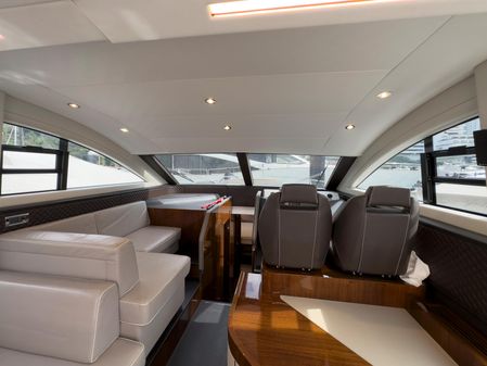 Fairline SQUADRON-53 image