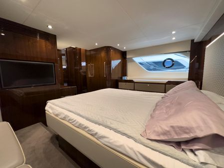 Fairline SQUADRON-53 image