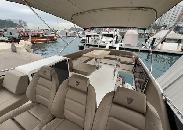 Fairline SQUADRON-53 image