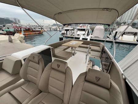 Fairline SQUADRON-53 image