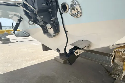 Grady-White Adventure 218 image