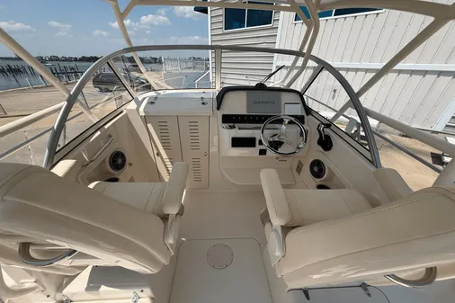 Grady-White Adventure 218 image