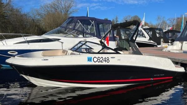 Bayliner VR5 Bowrider