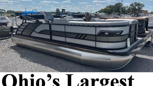 Bentley Pontoons 223 Elite Swingback 