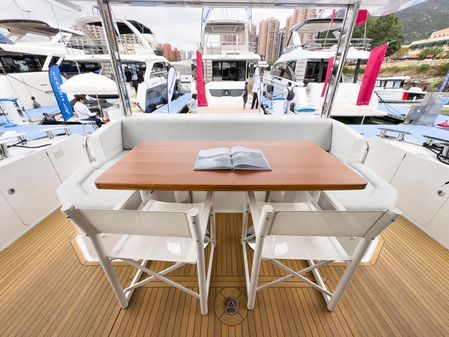 Azimut FLY-60-FLYBRIDGE image