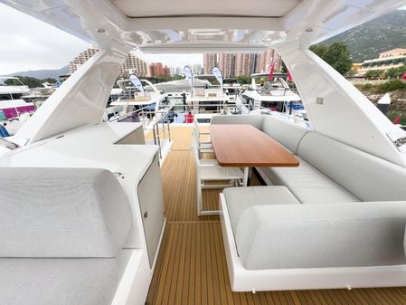 Azimut FLY-60-FLYBRIDGE image