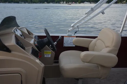 Sylvan MIRAGE-820-CRUISE image