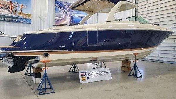 Chris-Craft Launch 35