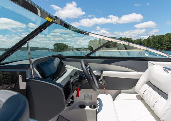 Regal LS6-SURF image