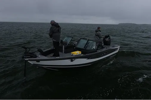 Lund 1975-PRO-V image