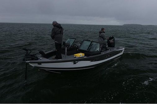 Lund 1975-PRO-V image