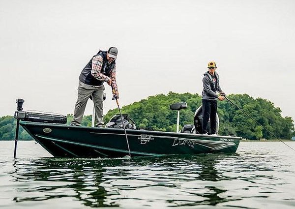 Lund 1875-PRO-V-MUSKY-XS image