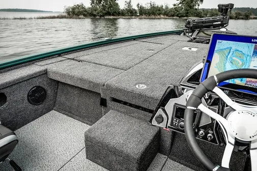 Lund 1875-PRO-V-MUSKY-XS image