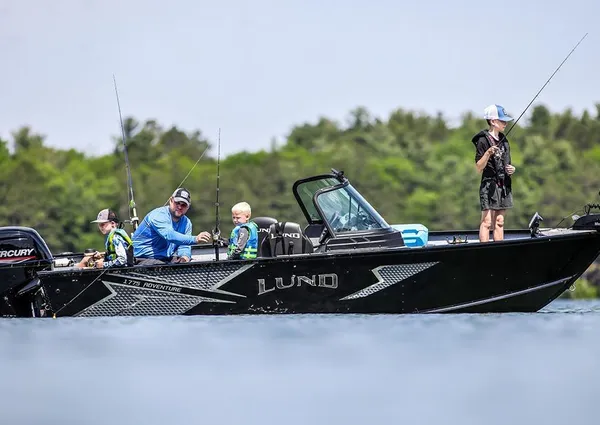 Lund 1775-ADVENTURE-SPORT image